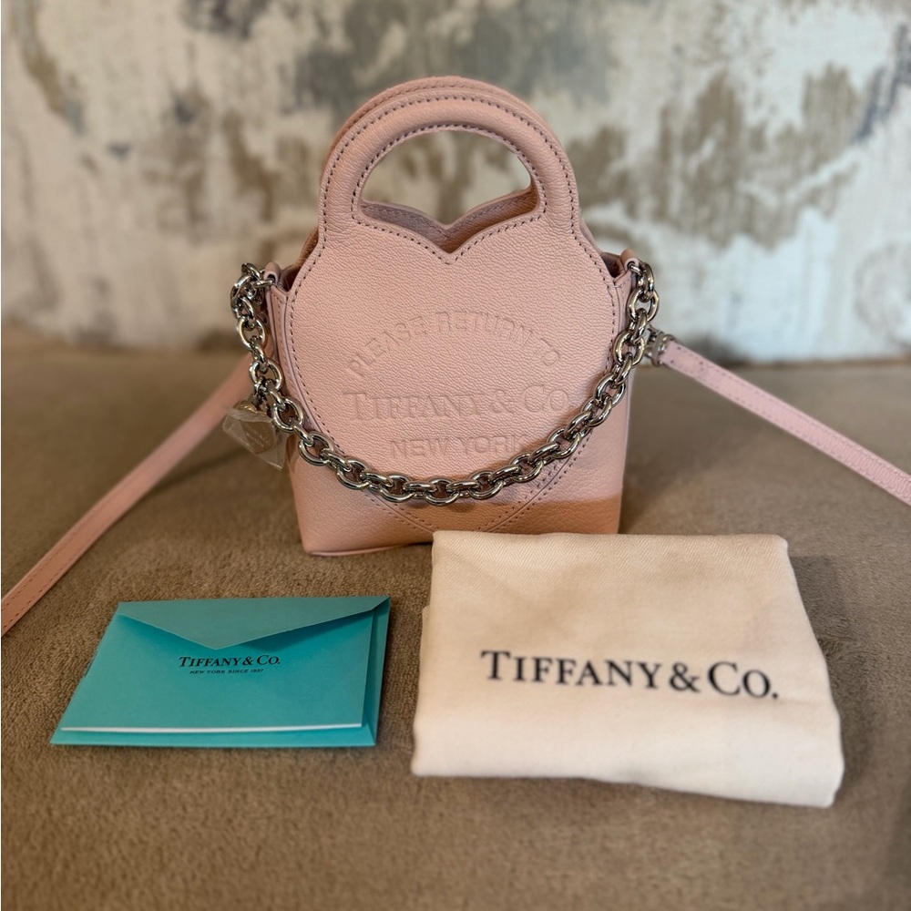 New Tiffany & Co. Blush Pink Mini Return to Tiffany Heart Bag with Silver Chain - Picture 2 of 7
